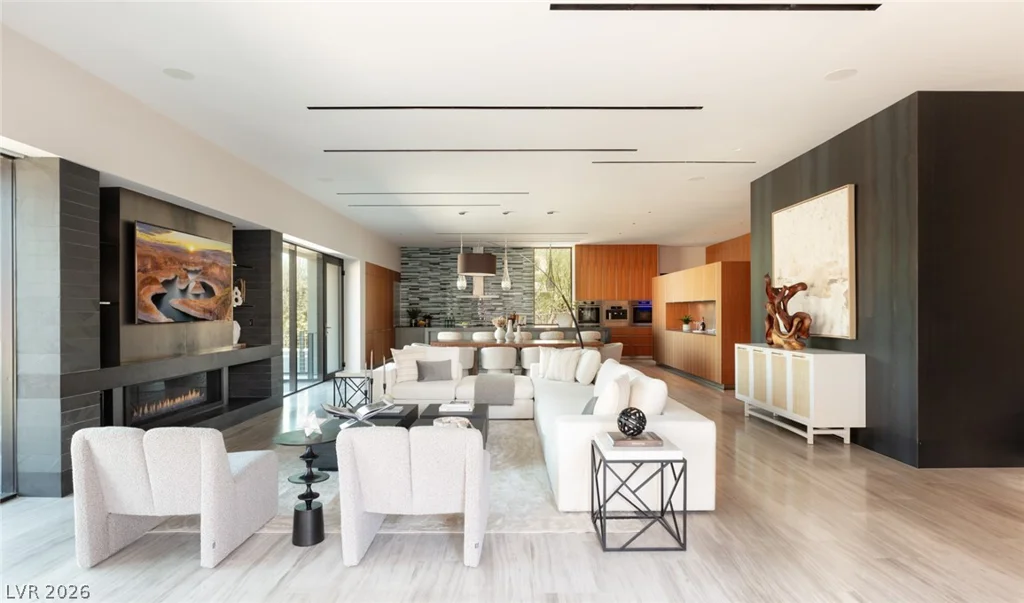 20 Soaring Bird, Las Vegas, NV 89135