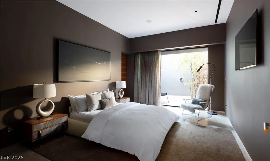 20 Soaring Bird, Las Vegas, NV 89135