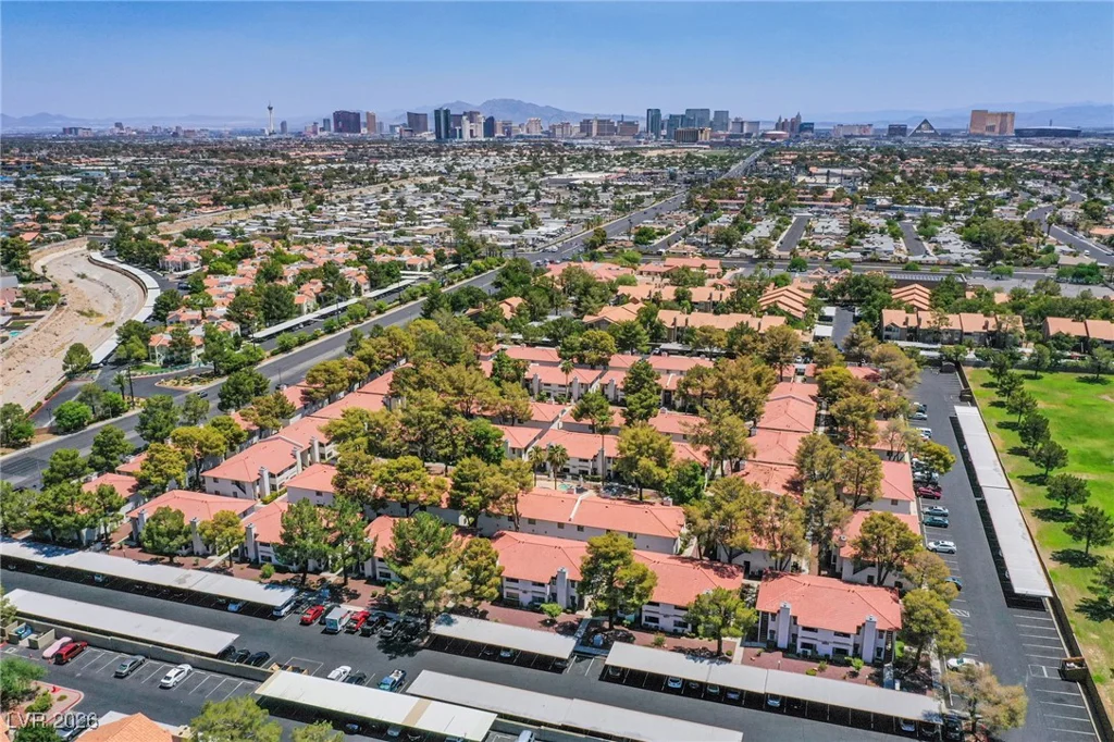 6617 Tropicana, Las Vegas, NV 89103