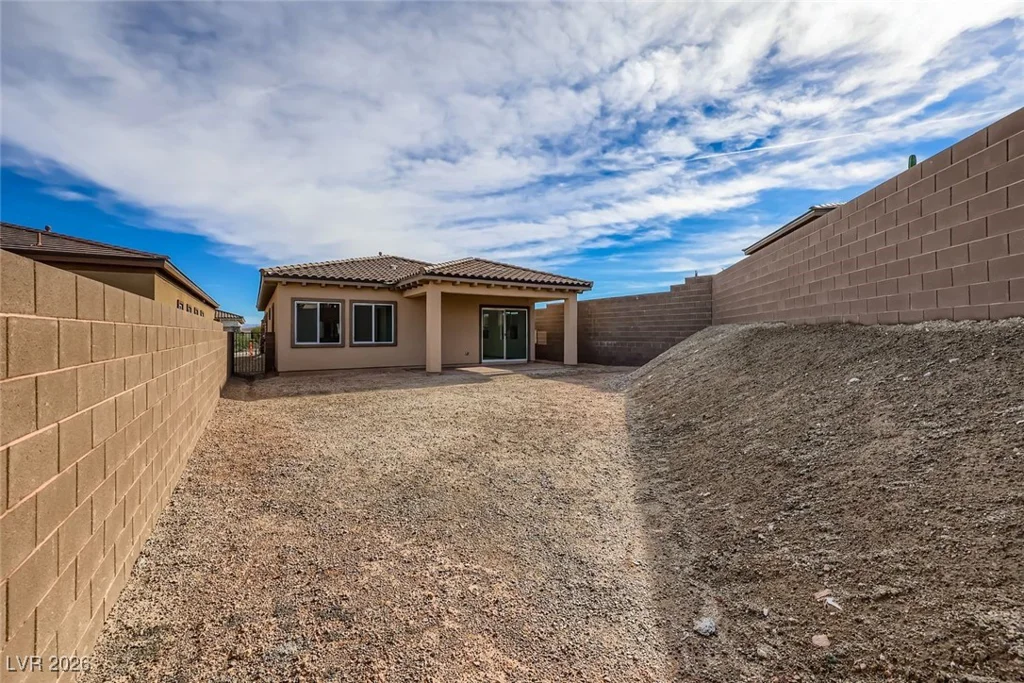 135 Tropea Shore, Henderson, NV 89011