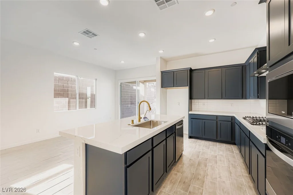 135 Tropea Shore, Henderson, NV 89011