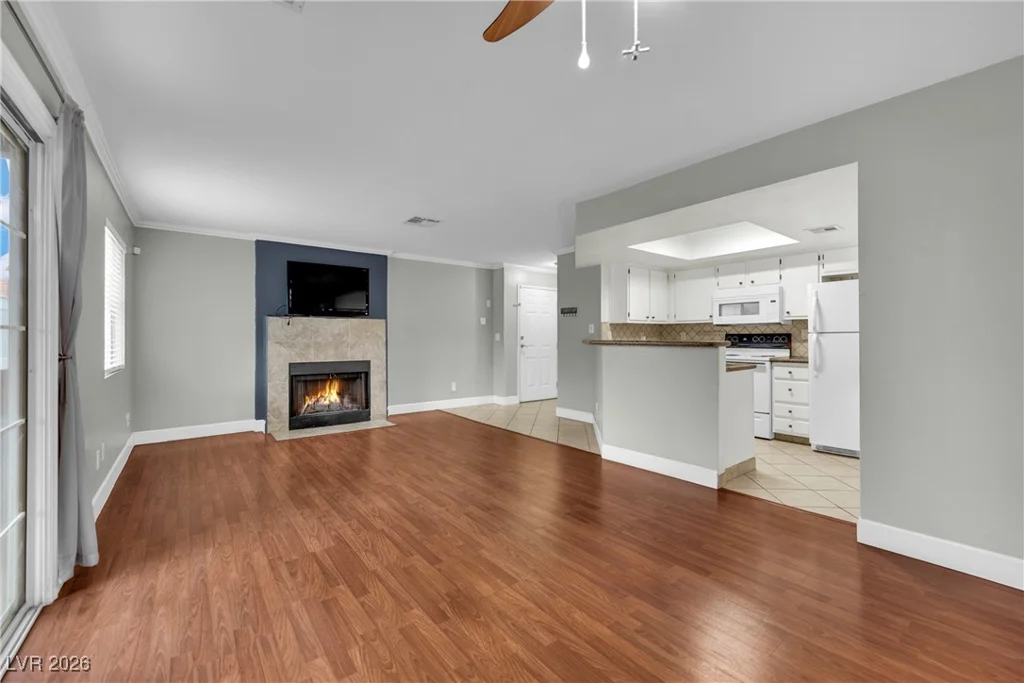 8600 Charleston, Las Vegas, NV 89117