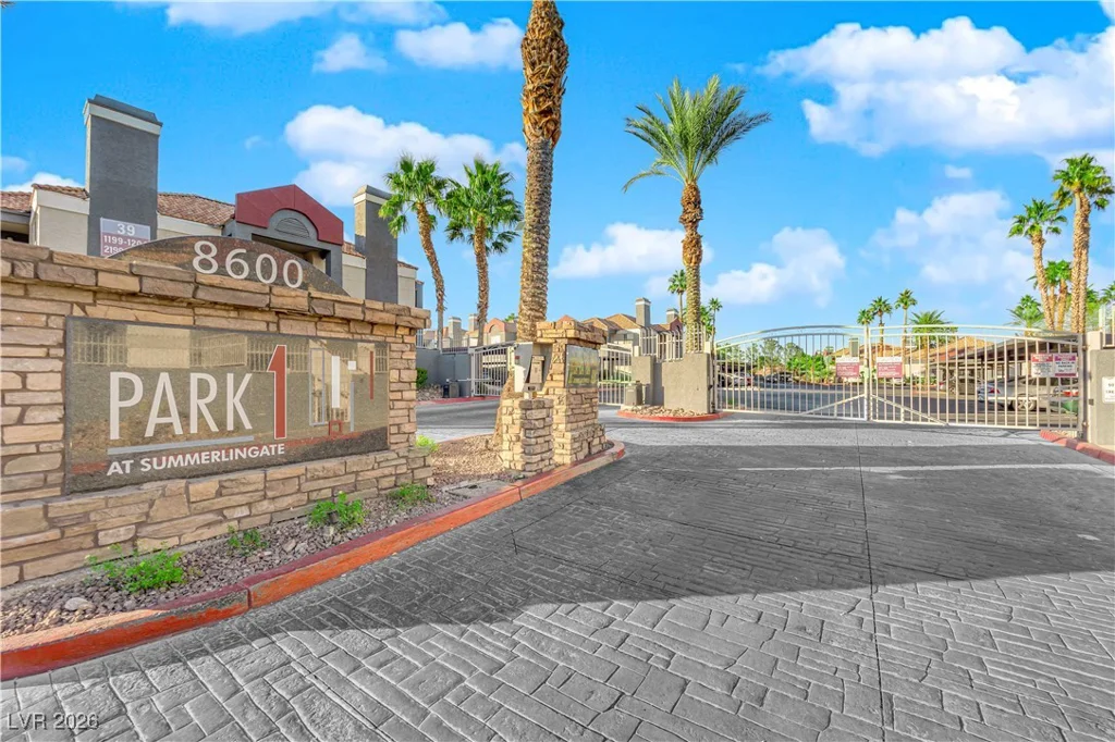 8600 Charleston, Las Vegas, NV 89117
