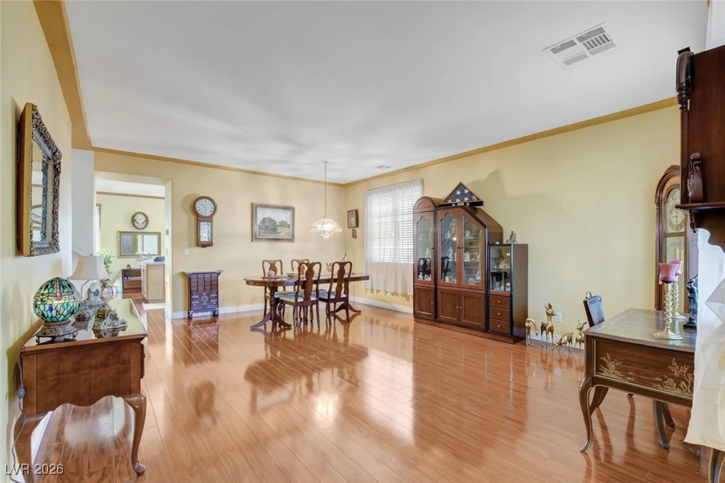 1131 Laguna Park, Las Vegas, NV 89110