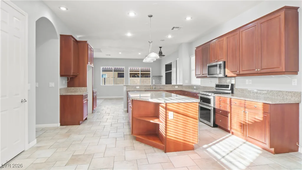7166 Adobe Hills, Las Vegas, NV 89113