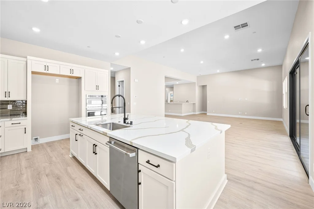 525 Stowell, Las Vegas, NV 89138