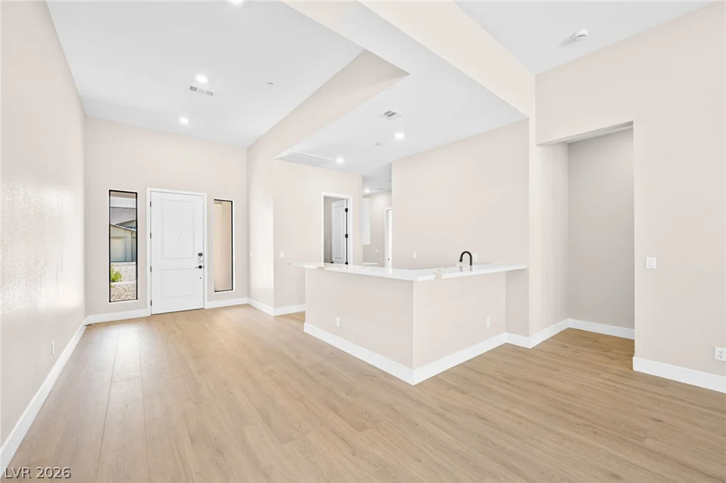 525 Stowell, Las Vegas, NV 89138