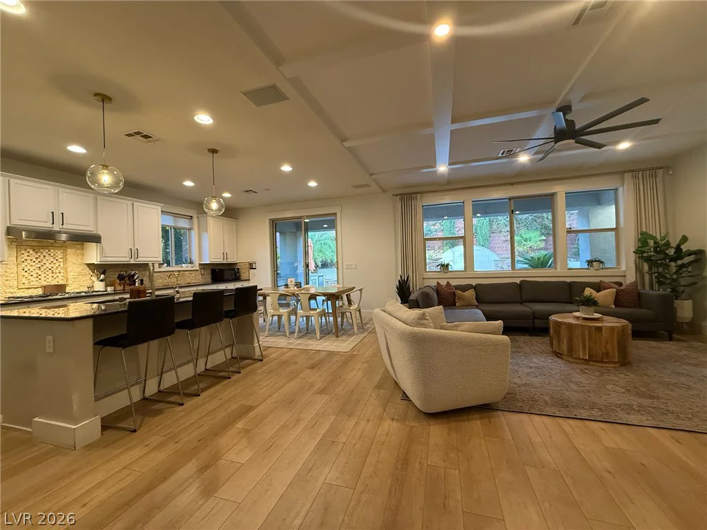 5571 Bethany Bend, Las Vegas, NV 89135