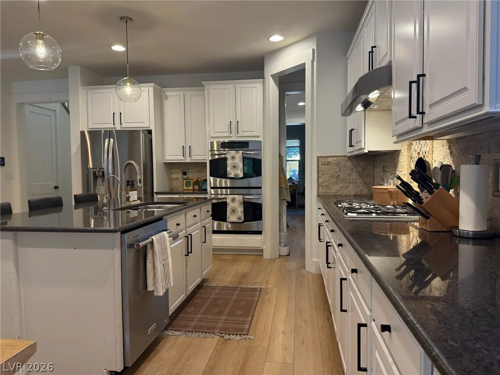 5571 Bethany Bend, Las Vegas, NV 89135