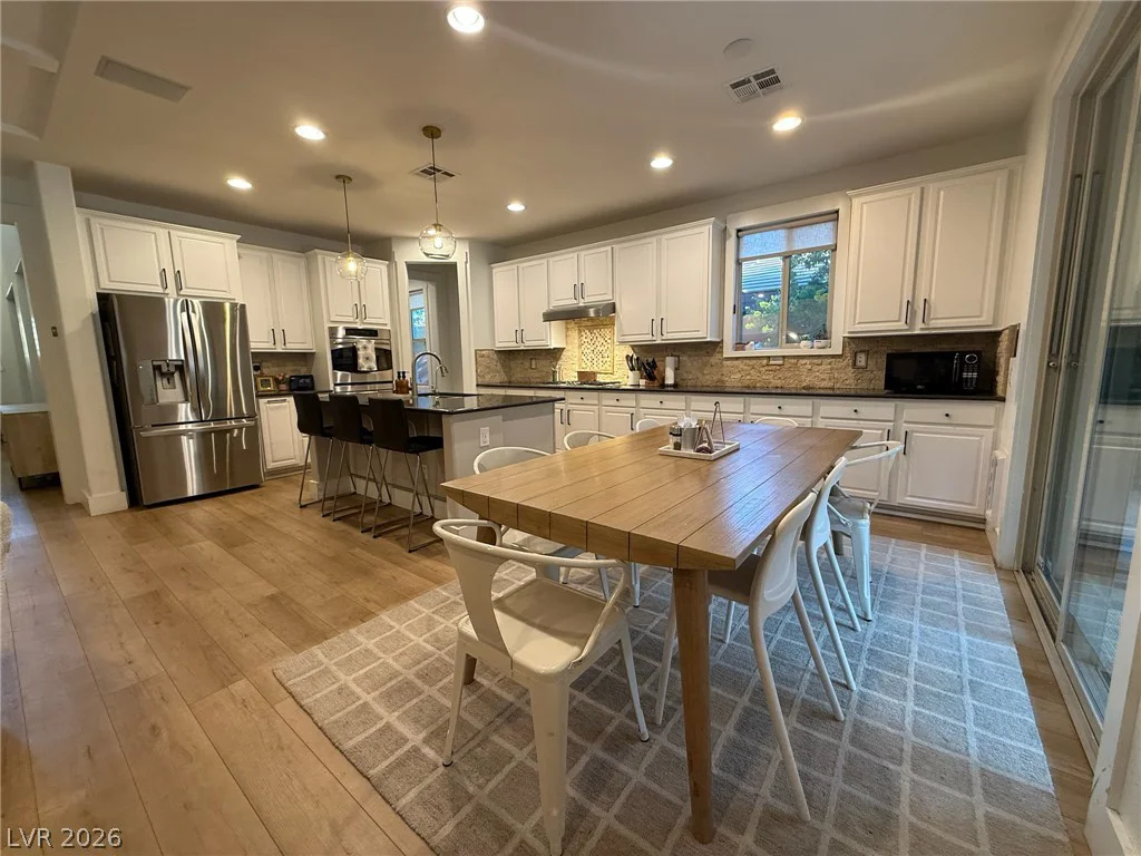 5571 Bethany Bend, Las Vegas, NV 89135
