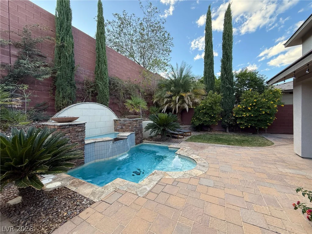 5571 Bethany Bend, Las Vegas, NV 89135