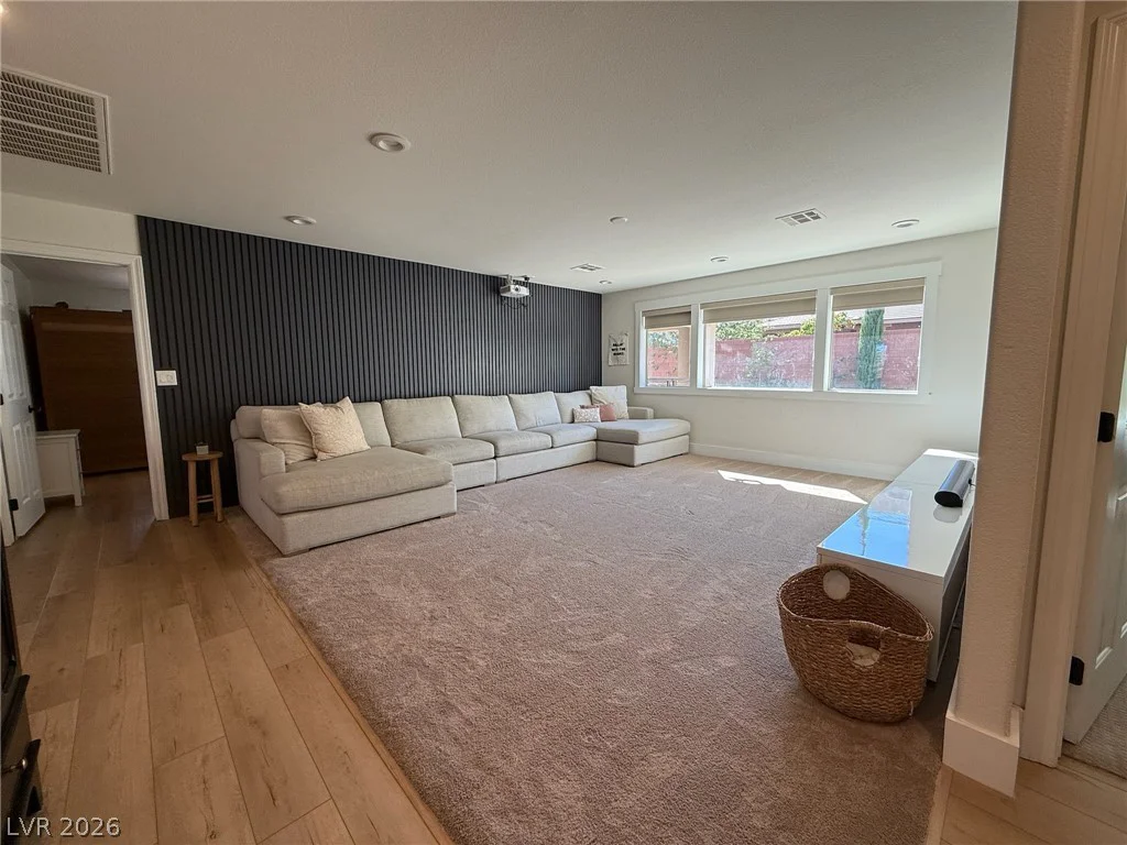 5571 Bethany Bend, Las Vegas, NV 89135