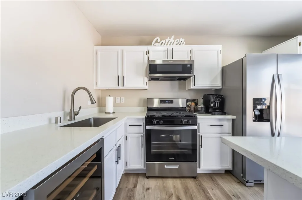 624 Black Sand, Henderson, NV 89011