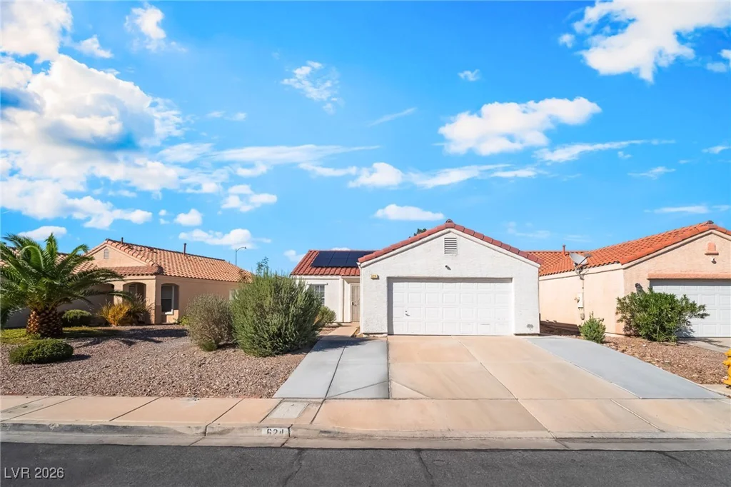 624 Black Sand, Henderson, NV 89011