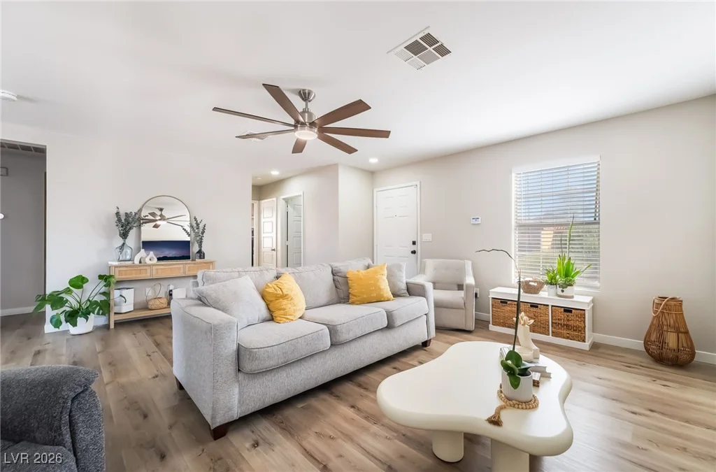 624 Black Sand, Henderson, NV 89011