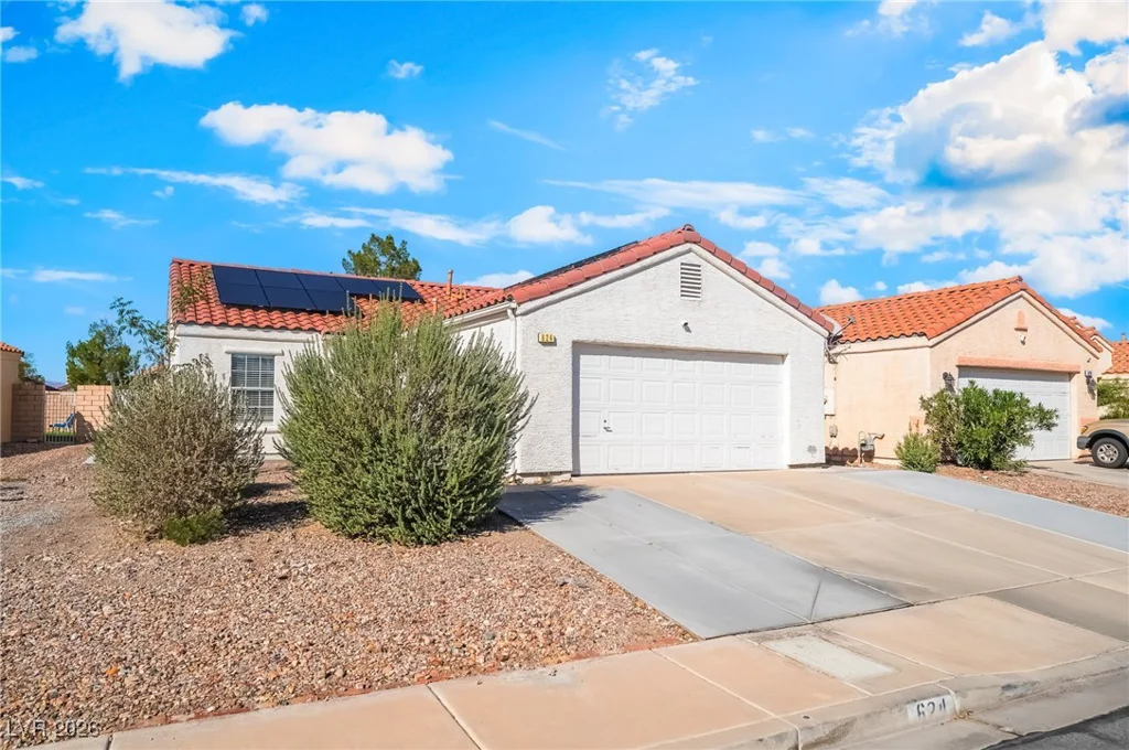 624 Black Sand, Henderson, NV 89011