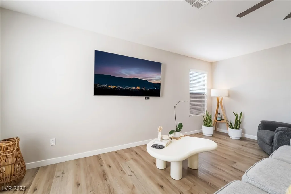 624 Black Sand, Henderson, NV 89011
