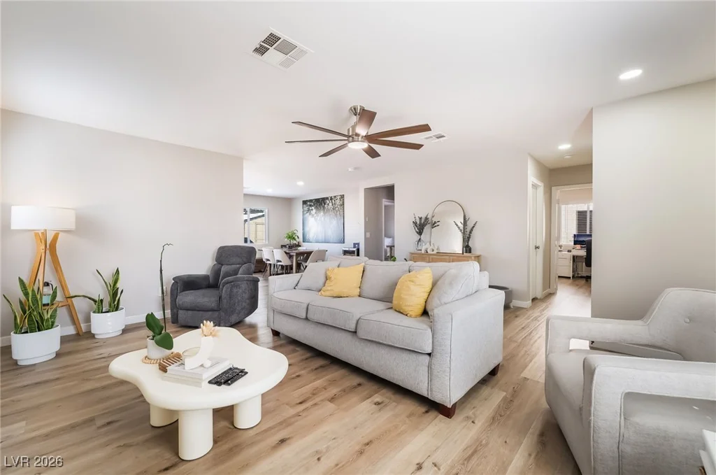 624 Black Sand, Henderson, NV 89011
