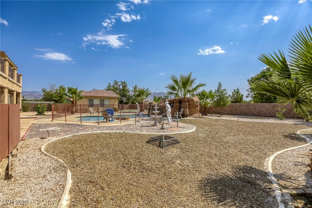 7516 Via Fiorentino, Las Vegas, NV 89131
