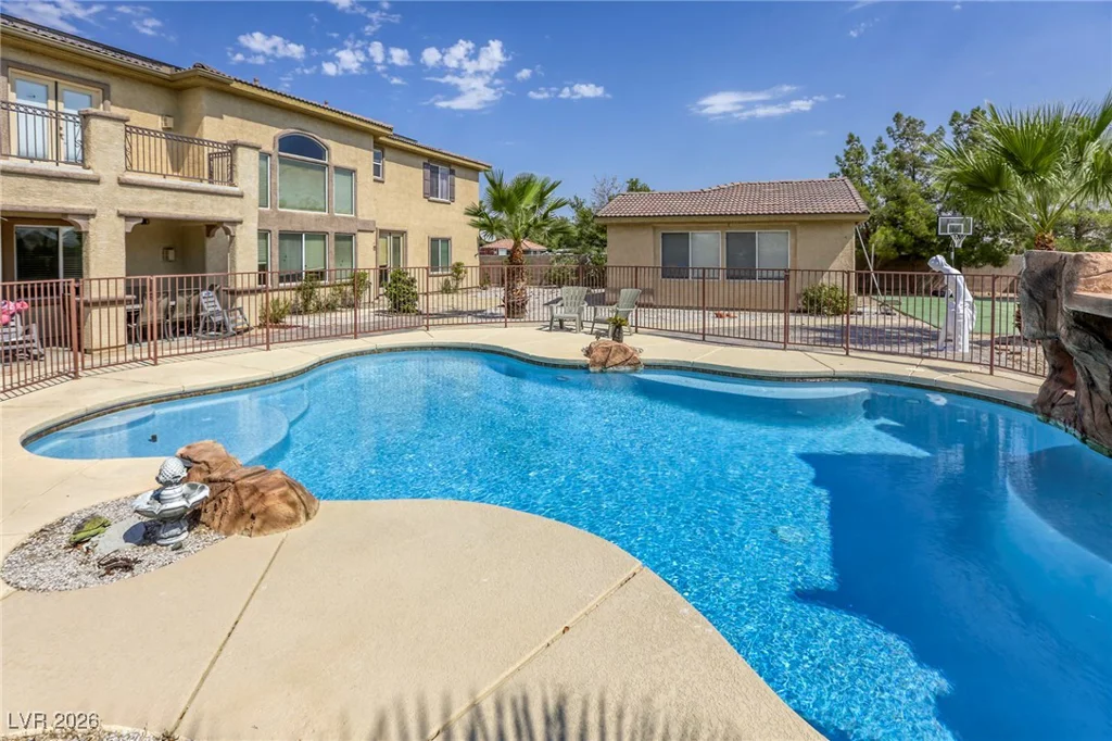 7516 Via Fiorentino, Las Vegas, NV 89131