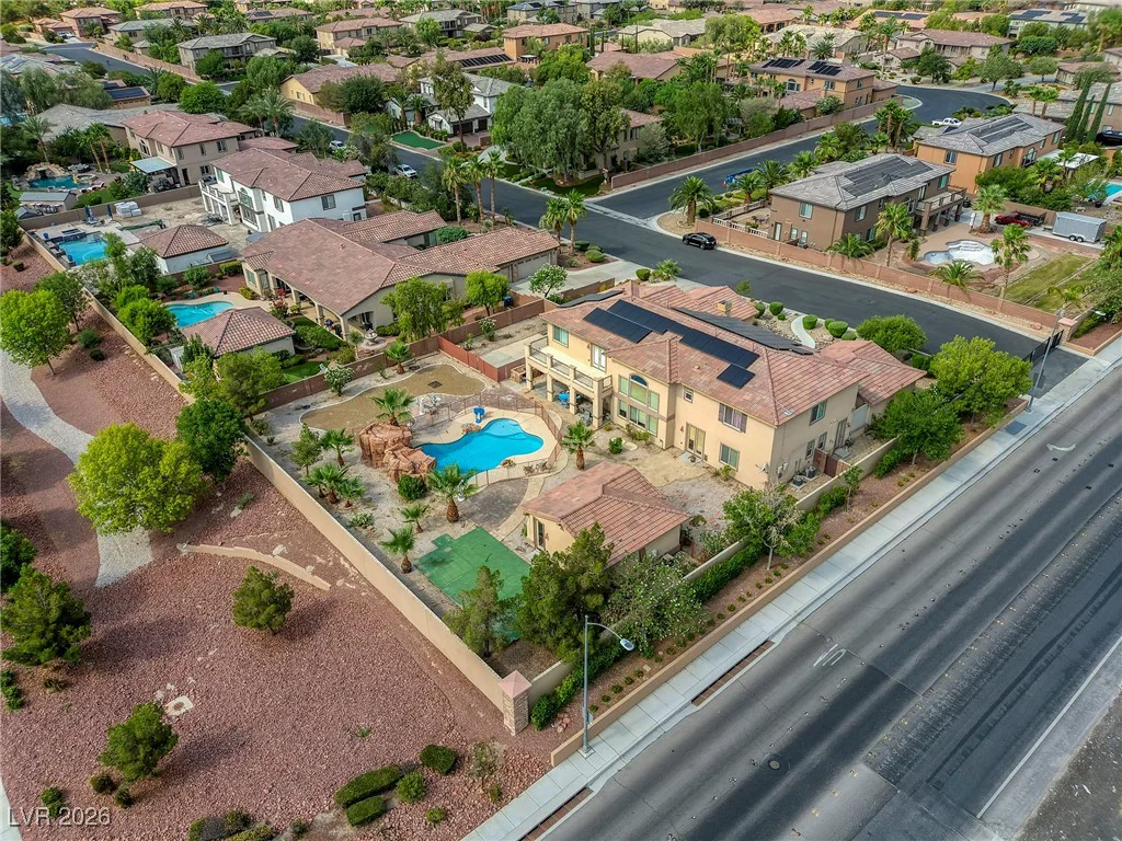 7516 Via Fiorentino, Las Vegas, NV 89131