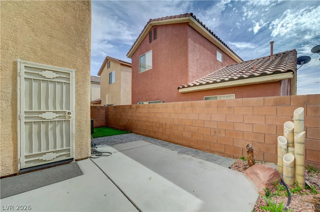 6837 Silver Eagle, Las Vegas, NV 89122