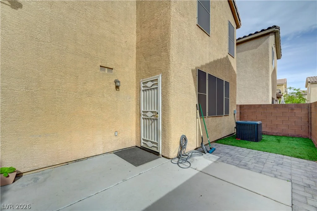 6837 Silver Eagle, Las Vegas, NV 89122