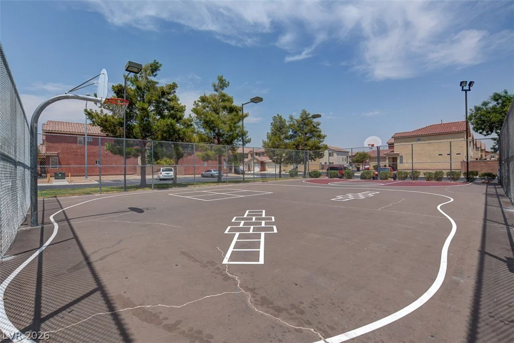 6837 Silver Eagle, Las Vegas, NV 89122
