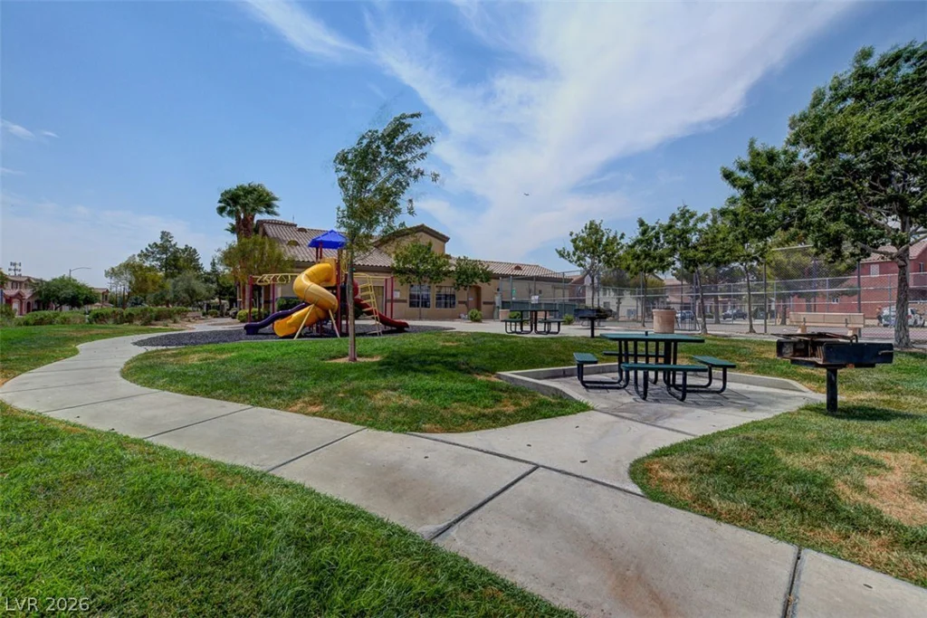6837 Silver Eagle, Las Vegas, NV 89122