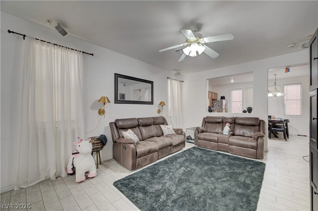 6837 Silver Eagle, Las Vegas, NV 89122