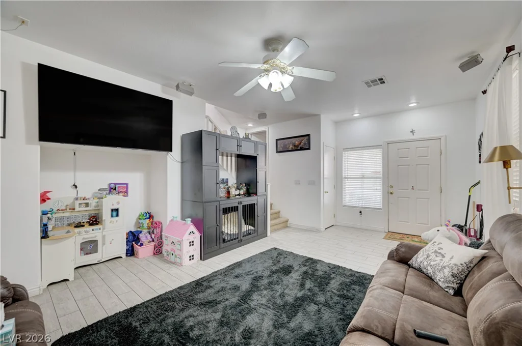 6837 Silver Eagle, Las Vegas, NV 89122