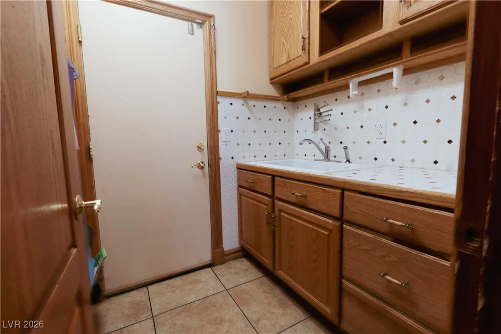 11174 Varedo, Las Vegas, NV 89141