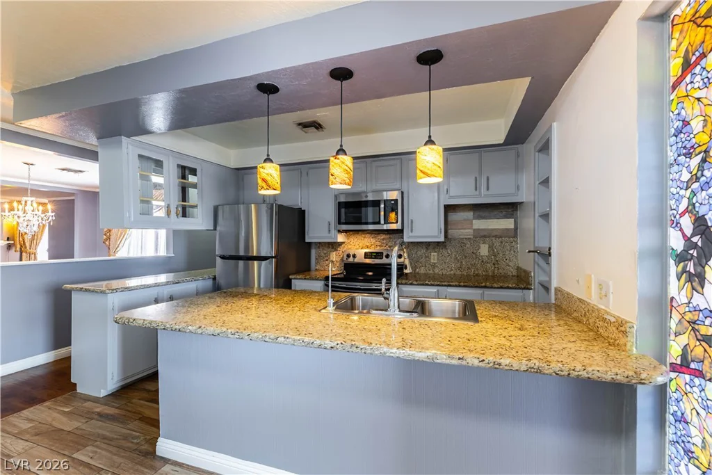 1301 St Louis, Las Vegas, NV 89104