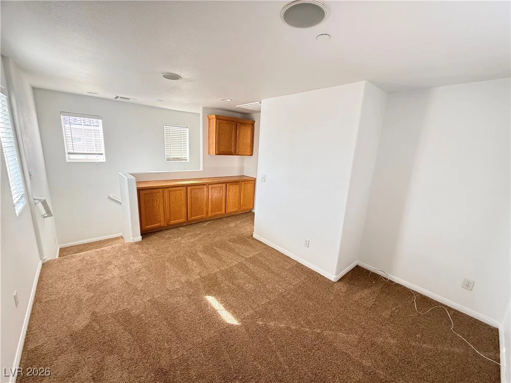 8921 Charles Thomas, Las Vegas, NV 89149