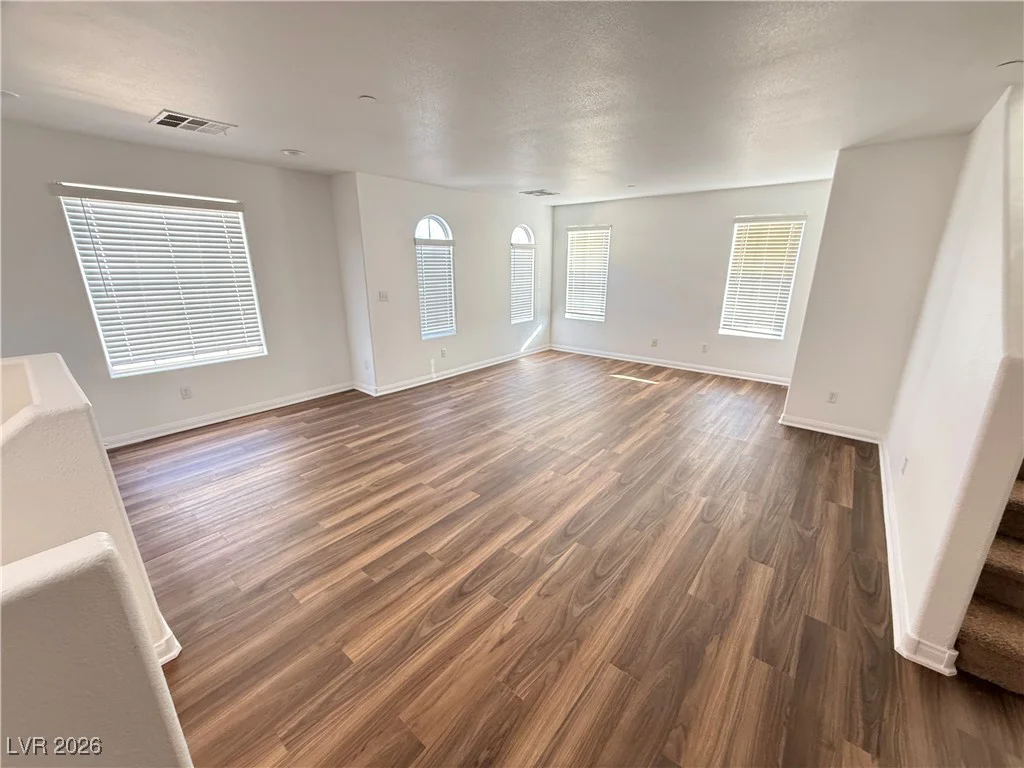 8921 Charles Thomas, Las Vegas, NV 89149