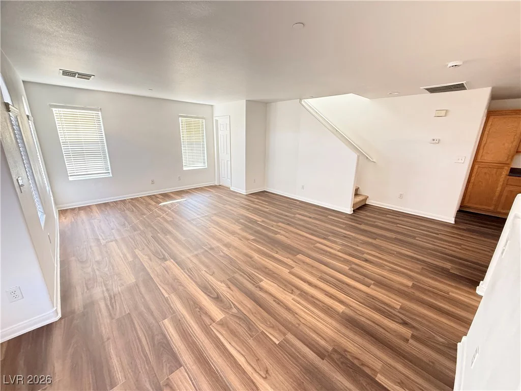 8921 Charles Thomas, Las Vegas, NV 89149