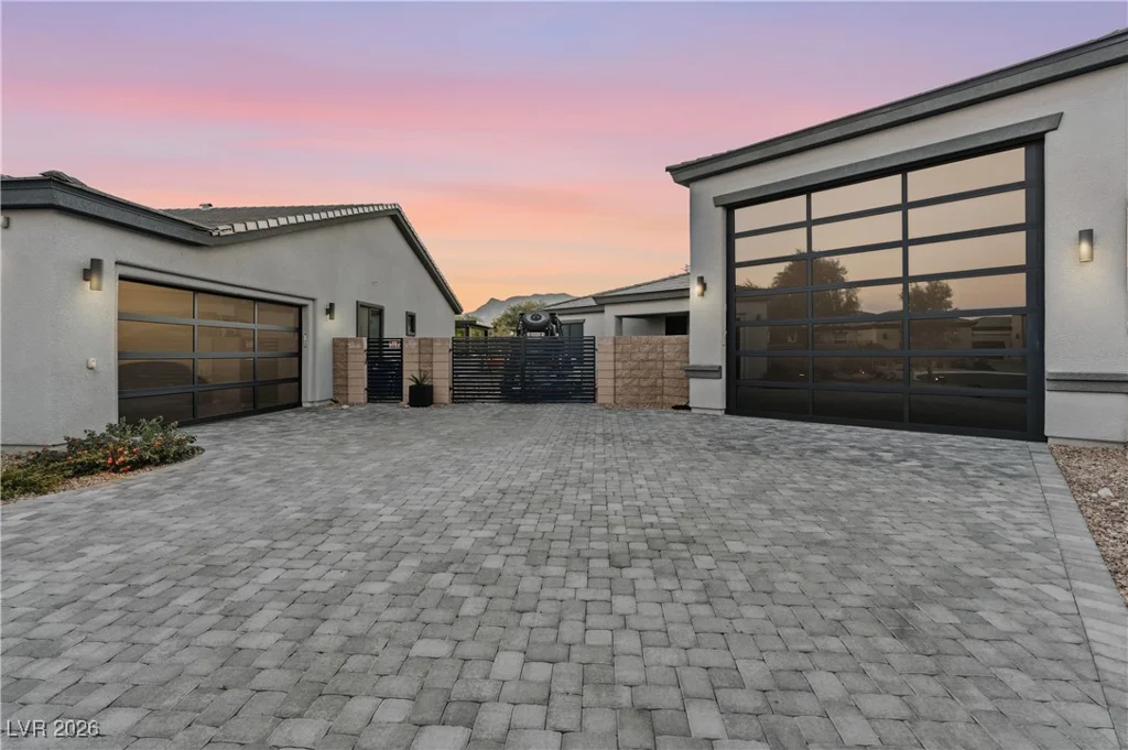 5825 Alice Landing, Las Vegas, NV 89149