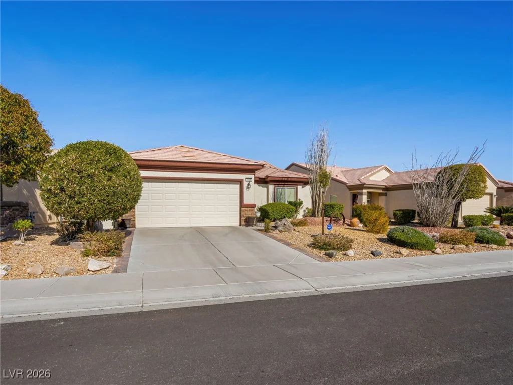 2520 Mourning Warbler, North Las Vegas, NV 89084
