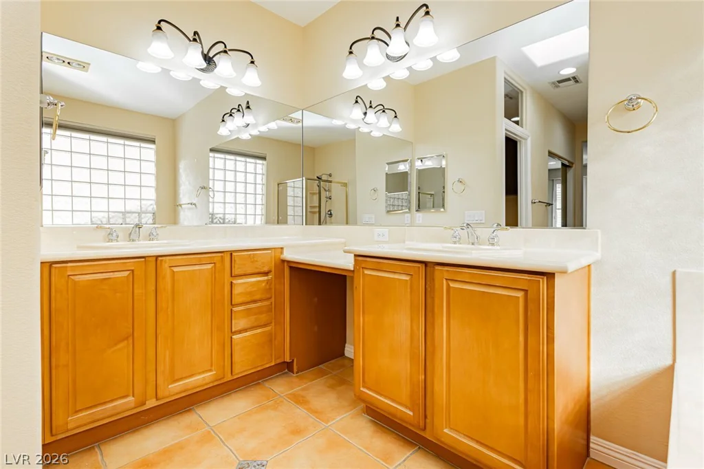 5123 Vincitor, Las Vegas, NV 89135