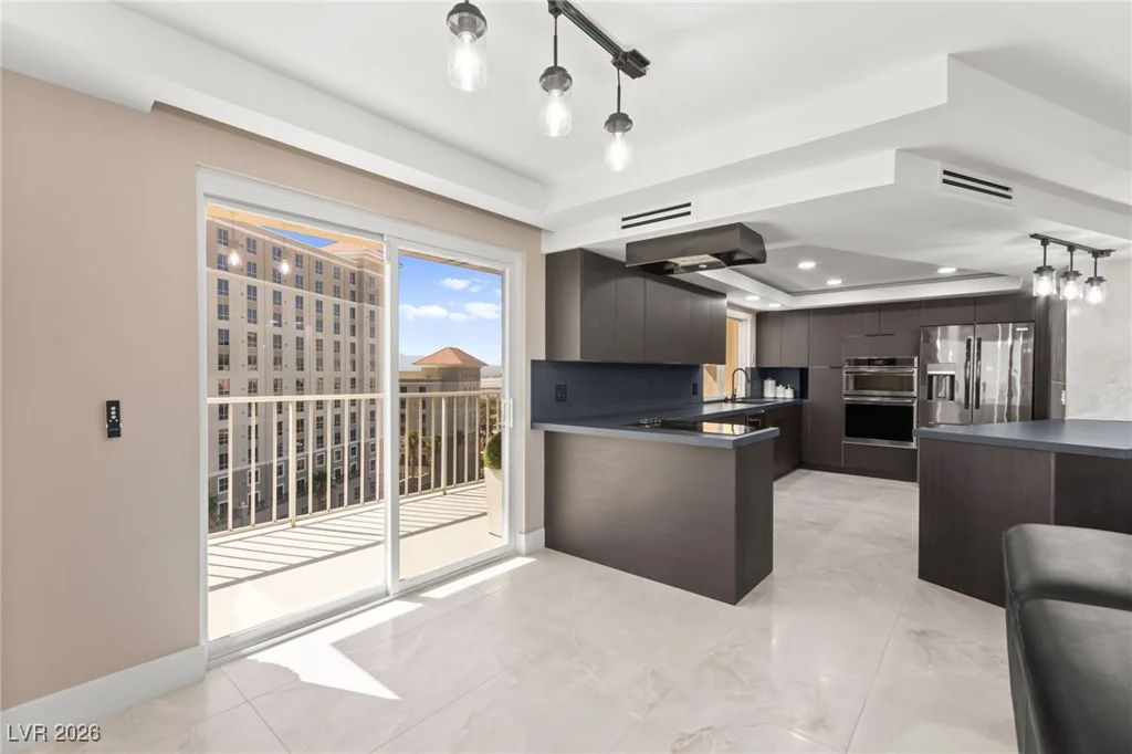 205 Harmon, Las Vegas, NV 89169