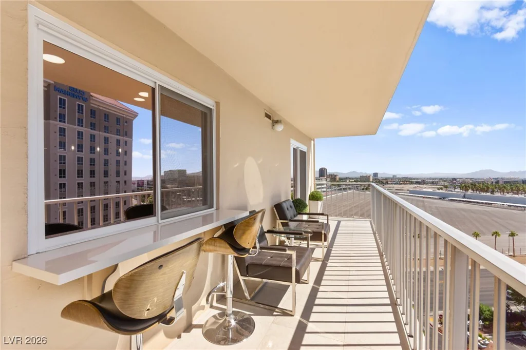 205 Harmon, Las Vegas, NV 89169