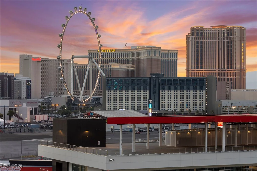 205 Harmon, Las Vegas, NV 89169
