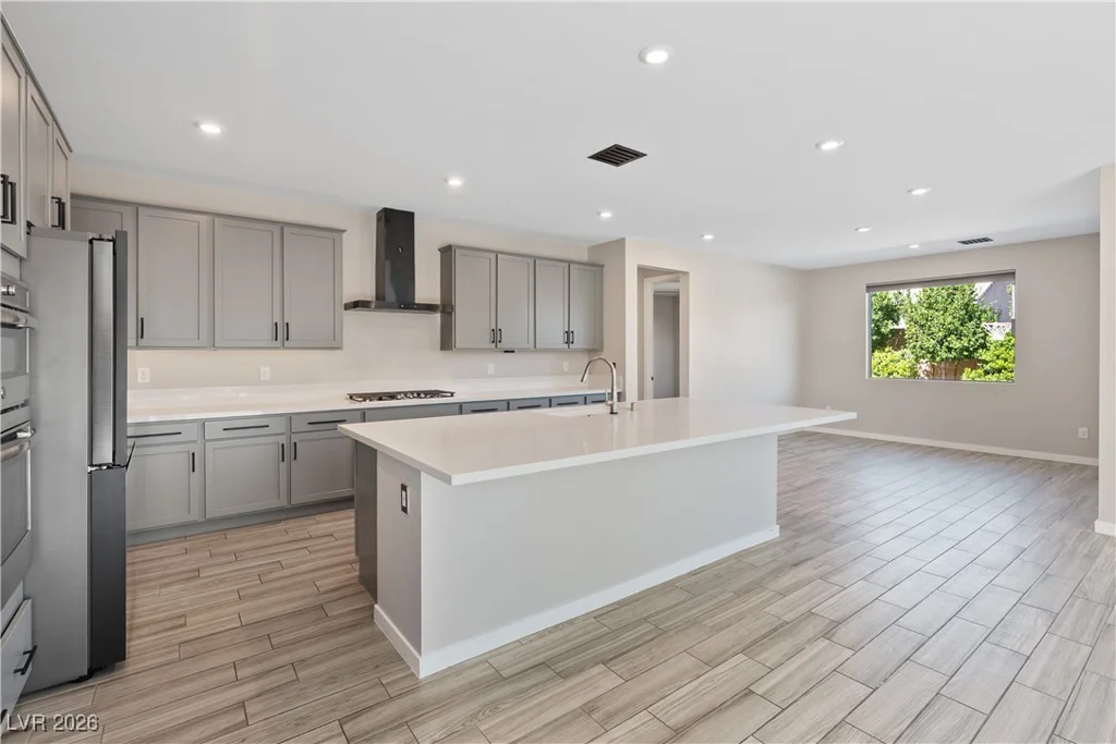 9710 Hiking, Las Vegas, NV 89166