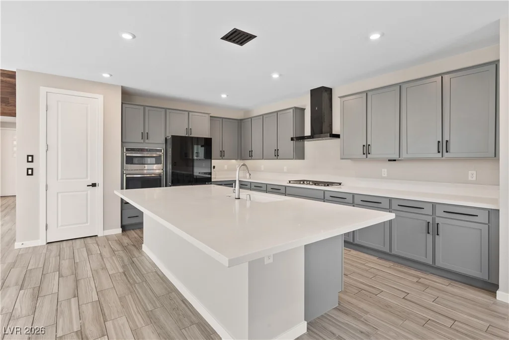 9710 Hiking, Las Vegas, NV 89166