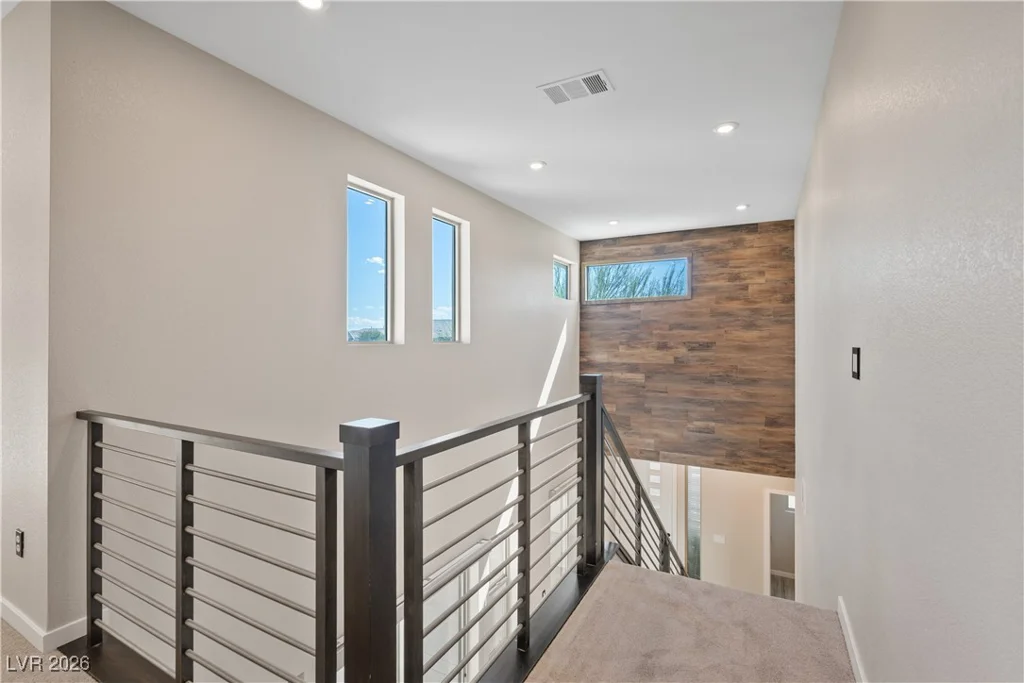 9710 Hiking, Las Vegas, NV 89166