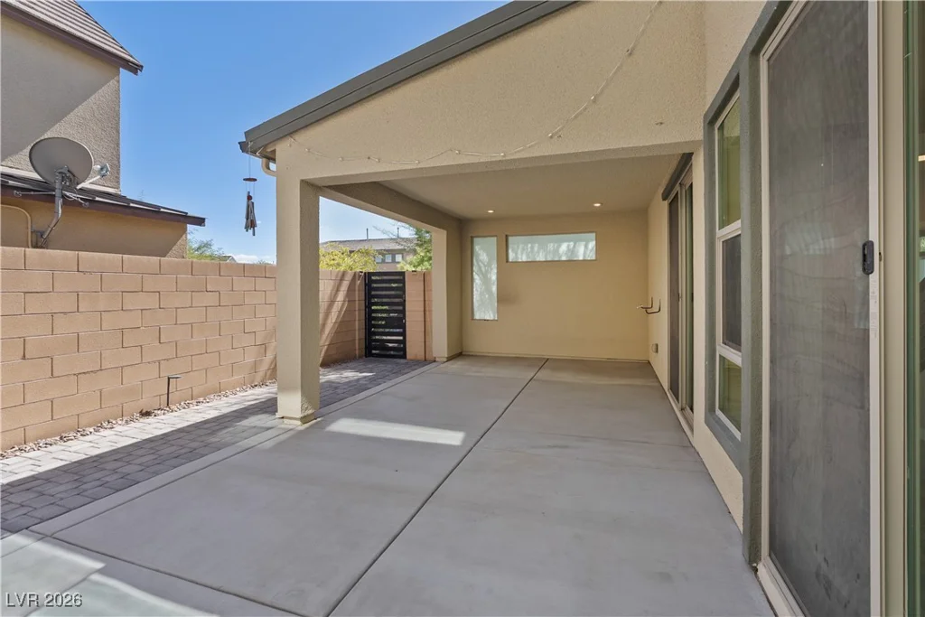 9710 Hiking, Las Vegas, NV 89166