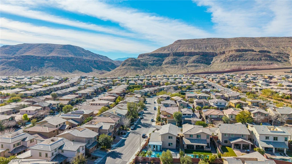 5580 Trilling Bird, Las Vegas, NV 89135