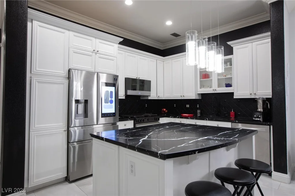 30 Via Vasari, Henderson, NV 89011