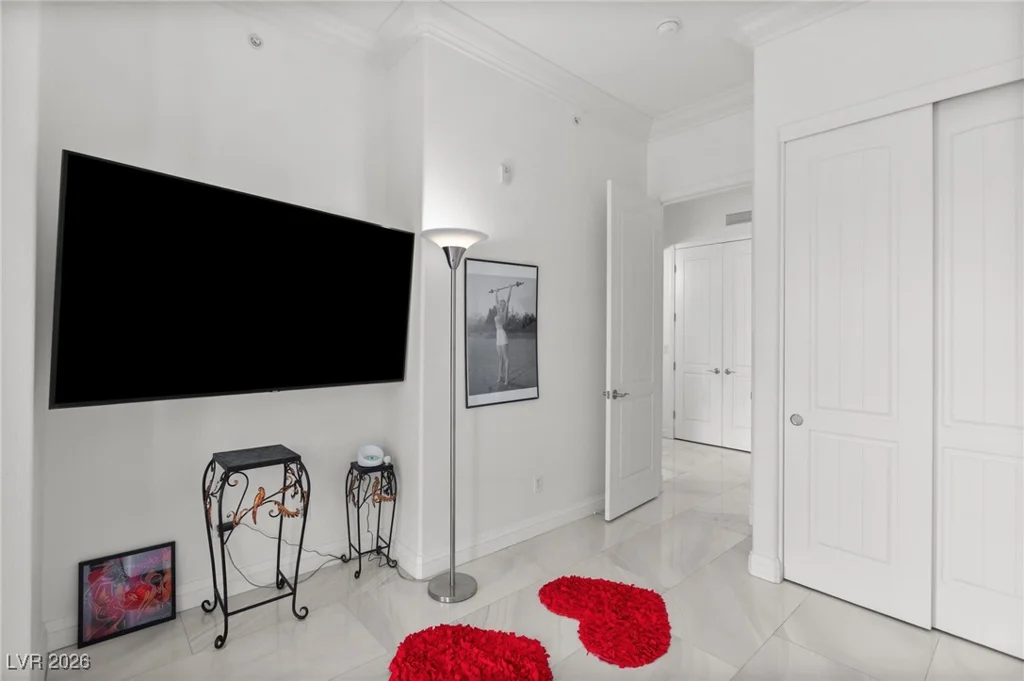 30 Via Vasari, Henderson, NV 89011