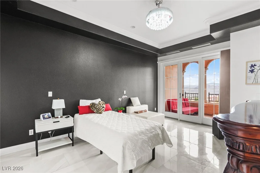 30 Via Vasari, Henderson, NV 89011